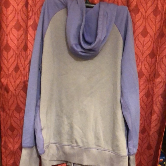 Nike - Picture 4 of 4